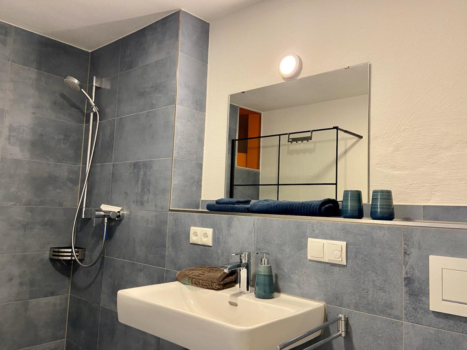Ferienwohnung Galerie Rosenstrasse كريسبرون ام بوندنس المظهر الخارجي الصورة